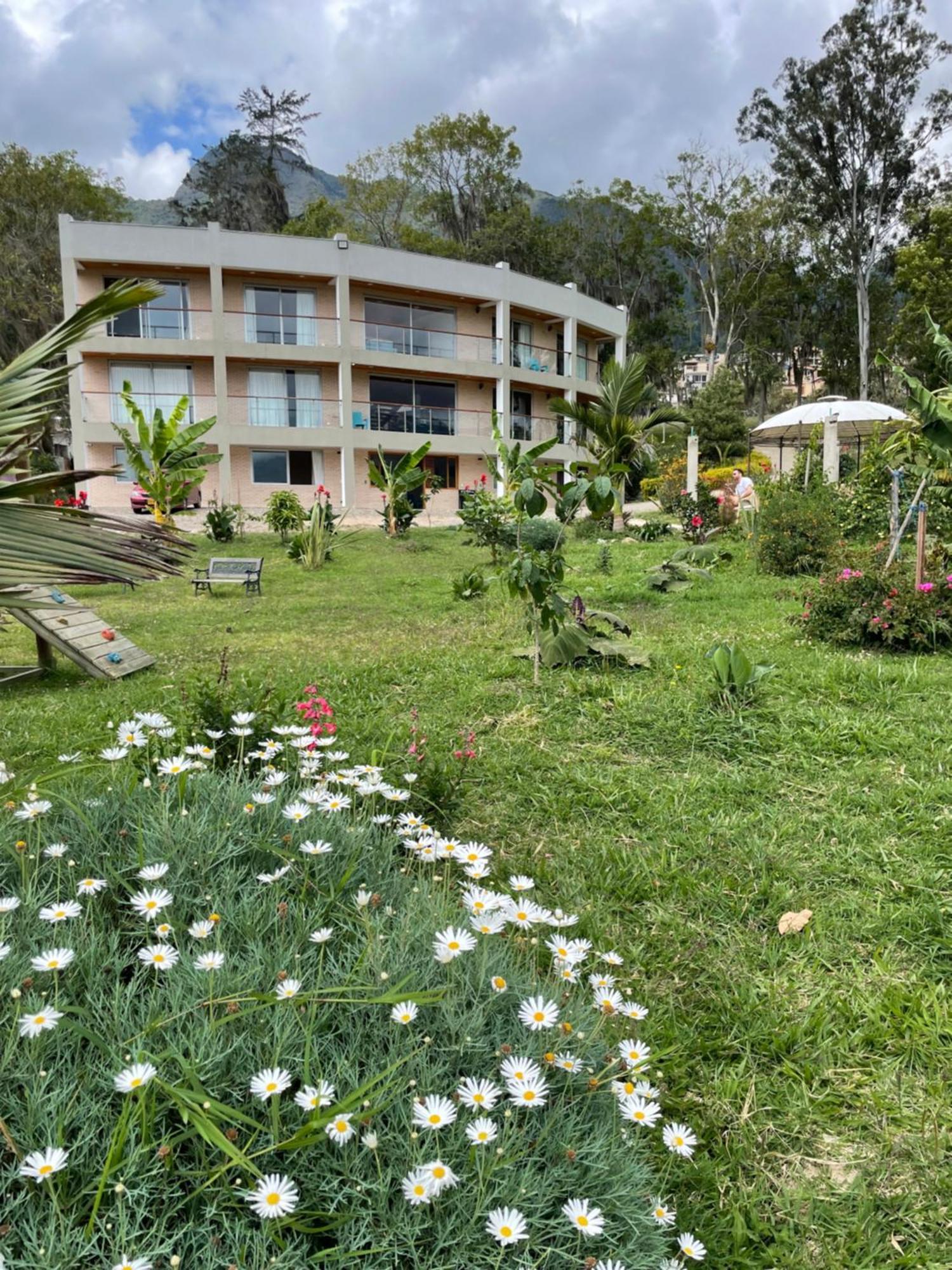 Cucuate Hospedaje Choachí Exterior photo